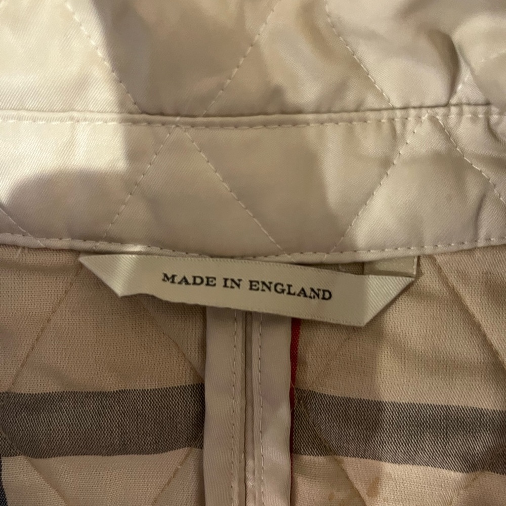 Burberry Cream Quilted Jacket - Picture 4 of 5
